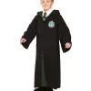 Harry Potter Slytherin Robe DLX -Karneval Universe Verkäufe horrorshop com slytherin premium robe harry potter slytherin robe draco malfoy kinder kostuem 16425