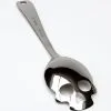Totenschädel Servierlöffel 30cm -Karneval Universe Verkäufe totenkopf servierloeffel totenschaedel servierloeffel skull serving spoon 53490 01